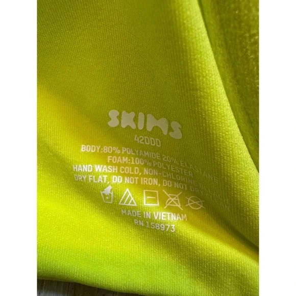 SKIMS Fits Everybody T-Shirt Demi Bra Daffodil 42DDD NWT - Picture 5 of 6